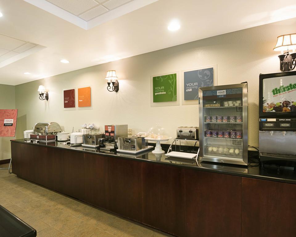 Comfort Suites Abingdon I-81 Екстериор снимка