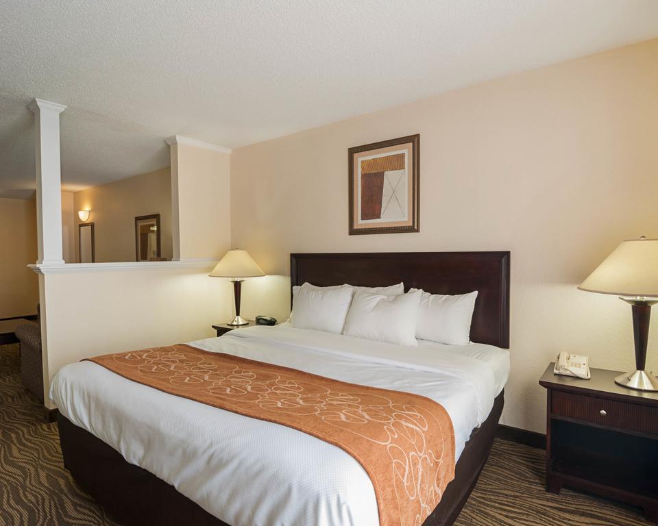 Comfort Suites Abingdon I-81 Екстериор снимка