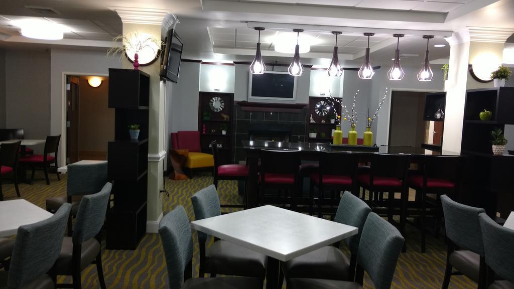 Comfort Suites Abingdon I-81 Екстериор снимка