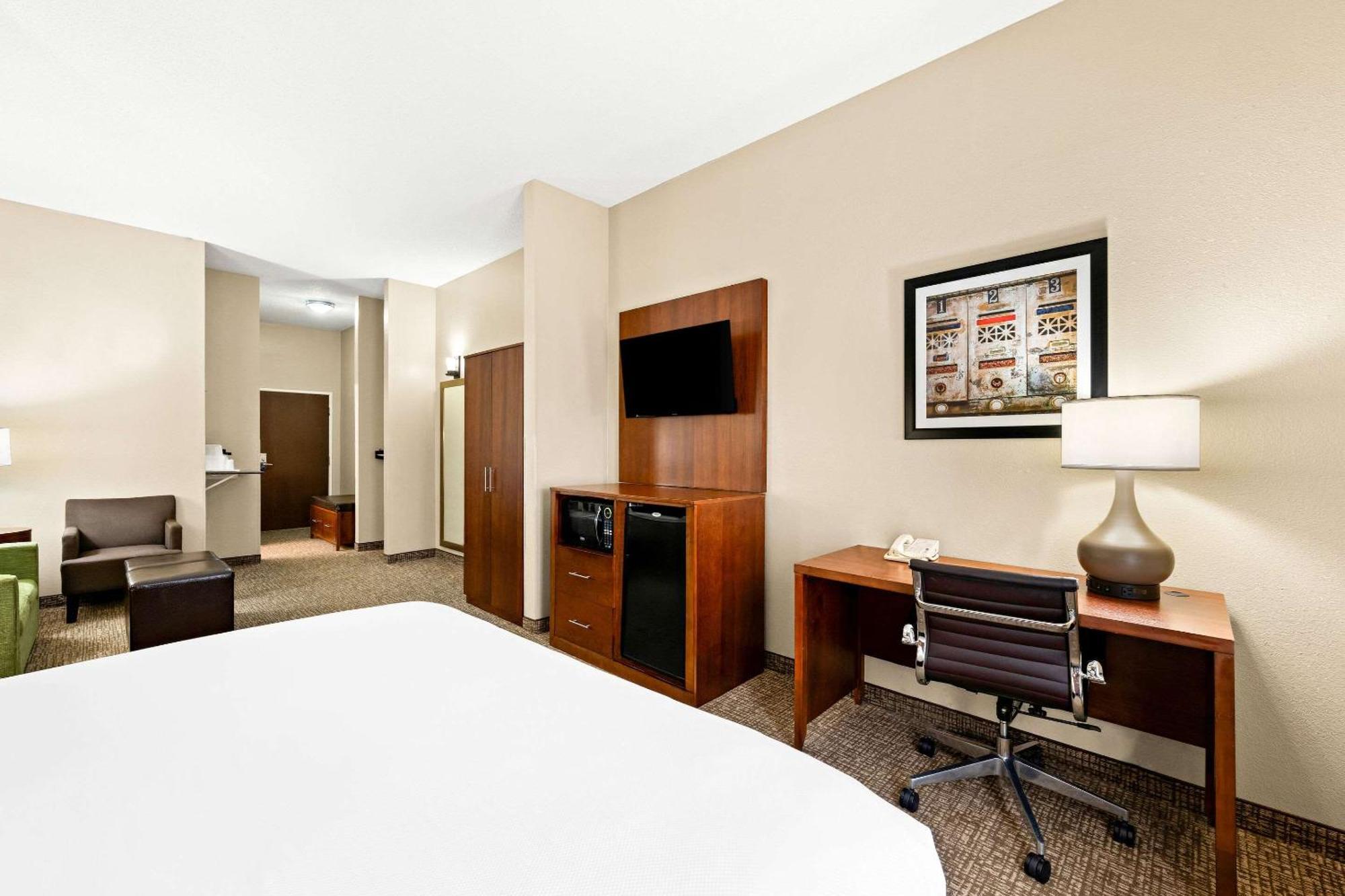 Comfort Suites Abingdon I-81 Екстериор снимка